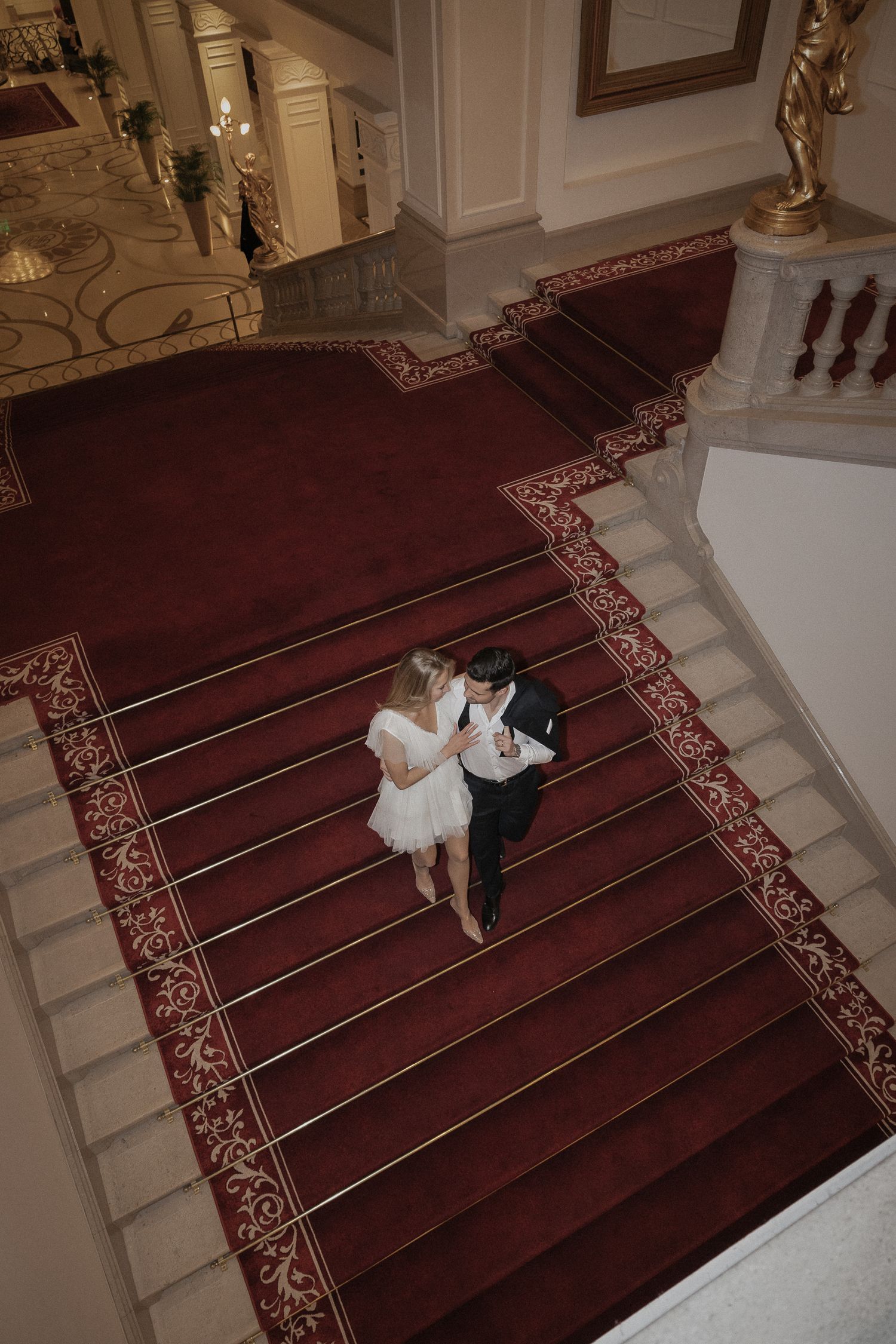 budapest wedding photoshoot budapest wedding photographer elegant and style Hotel photoshoot