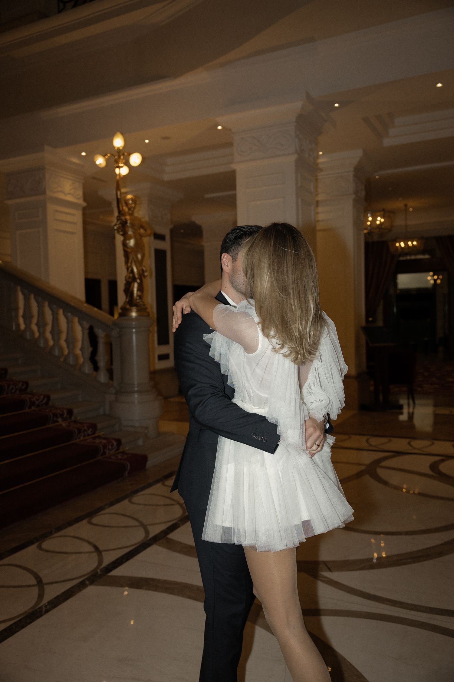 budapest wedding photoshoot budapest wedding photographer elegant and style Hotel photoshoot