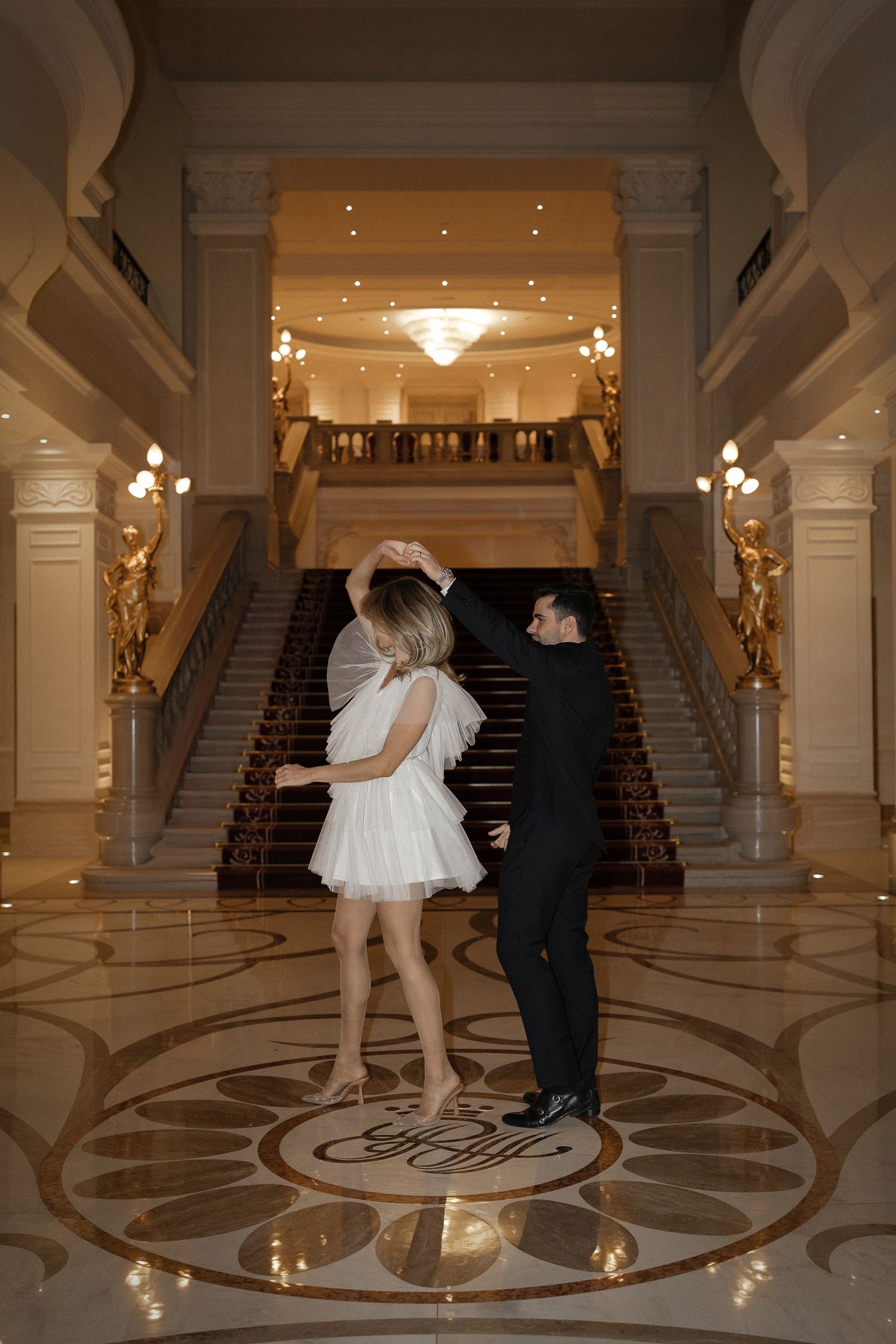 budapest wedding photoshoot budapest wedding photographer elegant and style Hotel photoshoot