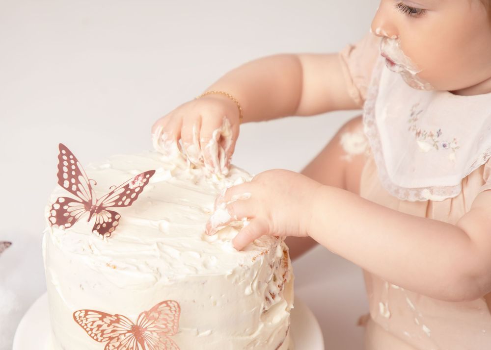 cake smash photography Lakewood NJ, first birthday photos, baby cake smash portraits, studio cake smash, milestone photography Lakewood NJ