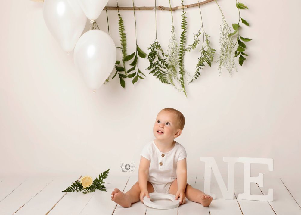 cake smash photography Lakewood NJ, first birthday photos, baby cake smash portraits, studio cake smash, milestone photography Lakewood NJ