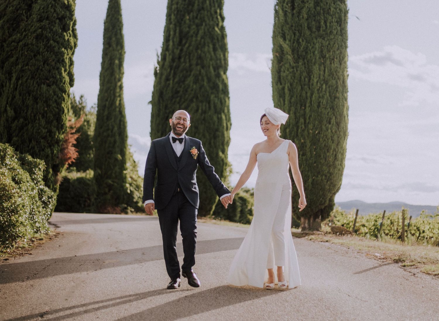Wedding at Relais Todini, Todi, Umbria, Italy, Emanuela e Alessandro walking photographed by photographers Gianluca e Arianna