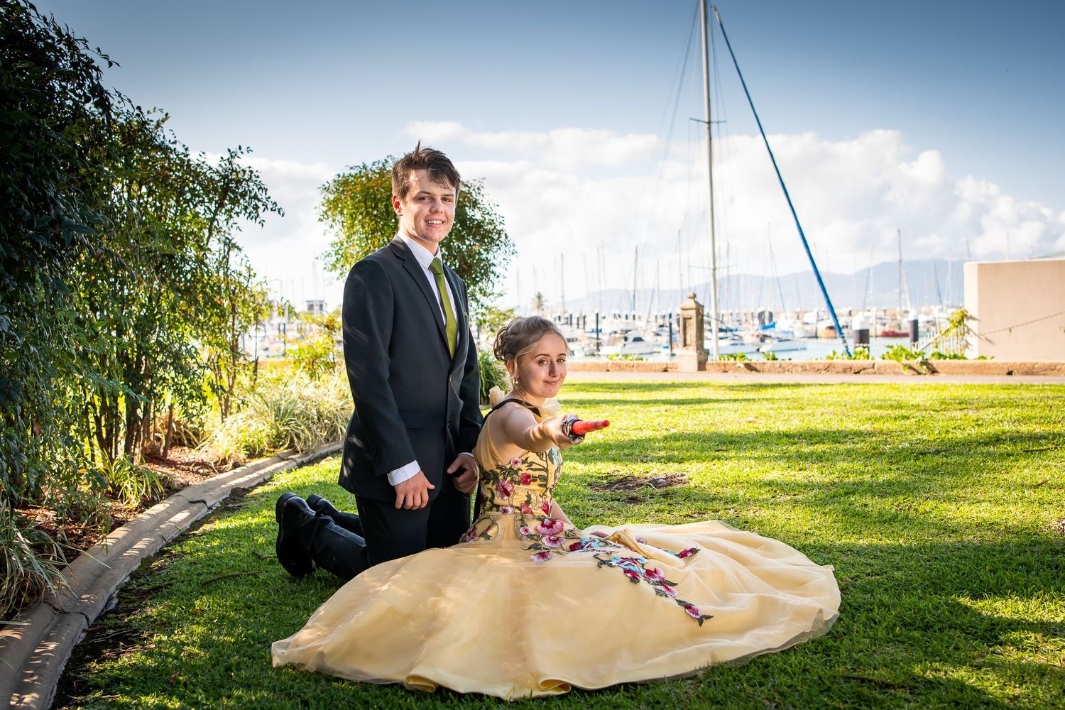 Darwin graduation photographer capturing relaxed graduate portraits, family photos and milestone images across Greater NT.