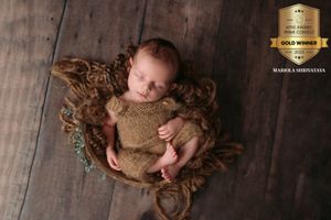 newborn session capture by Precious Twenty-One Photography in Woodbury, MN