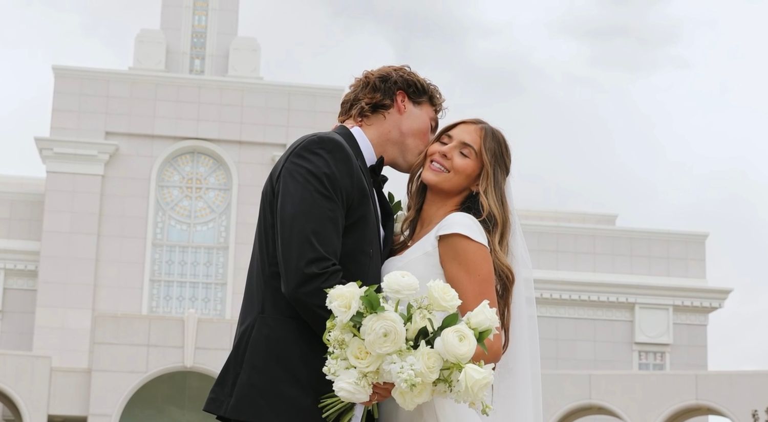 Stunning temple wedding photos and videos at Bountiful Utah Temple.