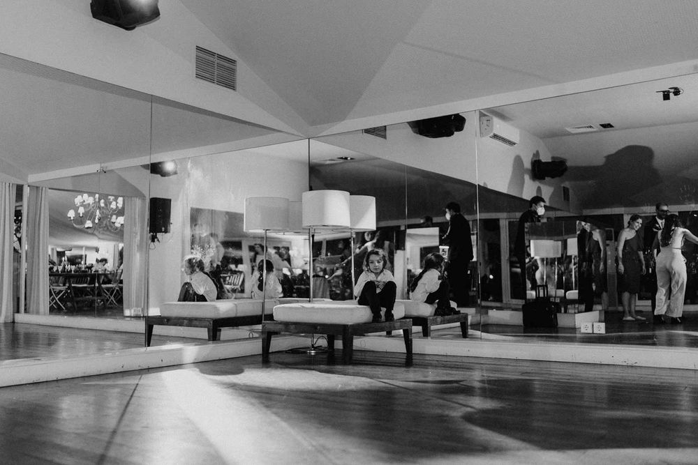 wedding reception indoor wide shot porto