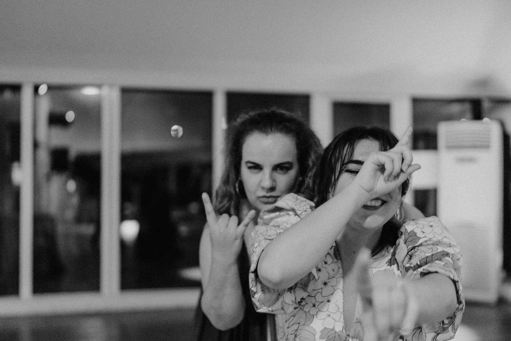 wedding guests laughing indoor reception porto