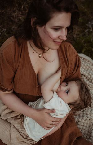 Fotograaf Brabant Oss Den Bosch Uden fotografie ouders mama momlife Sis&So gezinsshoot verhaal dayinthelife gezinsfotograa