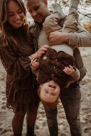 Fotograaf Brabant Oss Den Bosch Uden fotografie ouders mama momlife Sis&So gezinsshoot verhaal dayinthelife gezinsfotograa