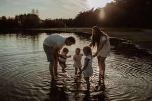 Fotograaf Brabant Oss Den Bosch Uden fotografie ouders mama momlife Sis&So gezinsshoot verhaal dayinthelife gezinsfotograa
