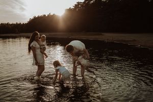 Fotograaf Brabant Oss Den Bosch Uden fotografie ouders mama momlife Sis&So gezinsshoot verhaal dayinthelife gezinsfotograa