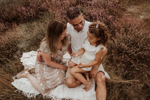 Fotograaf Brabant Oss Den Bosch Uden fotografie ouders mama momlife Sis&So gezinsshoot verhaal dayinthelife gezinsfotograa