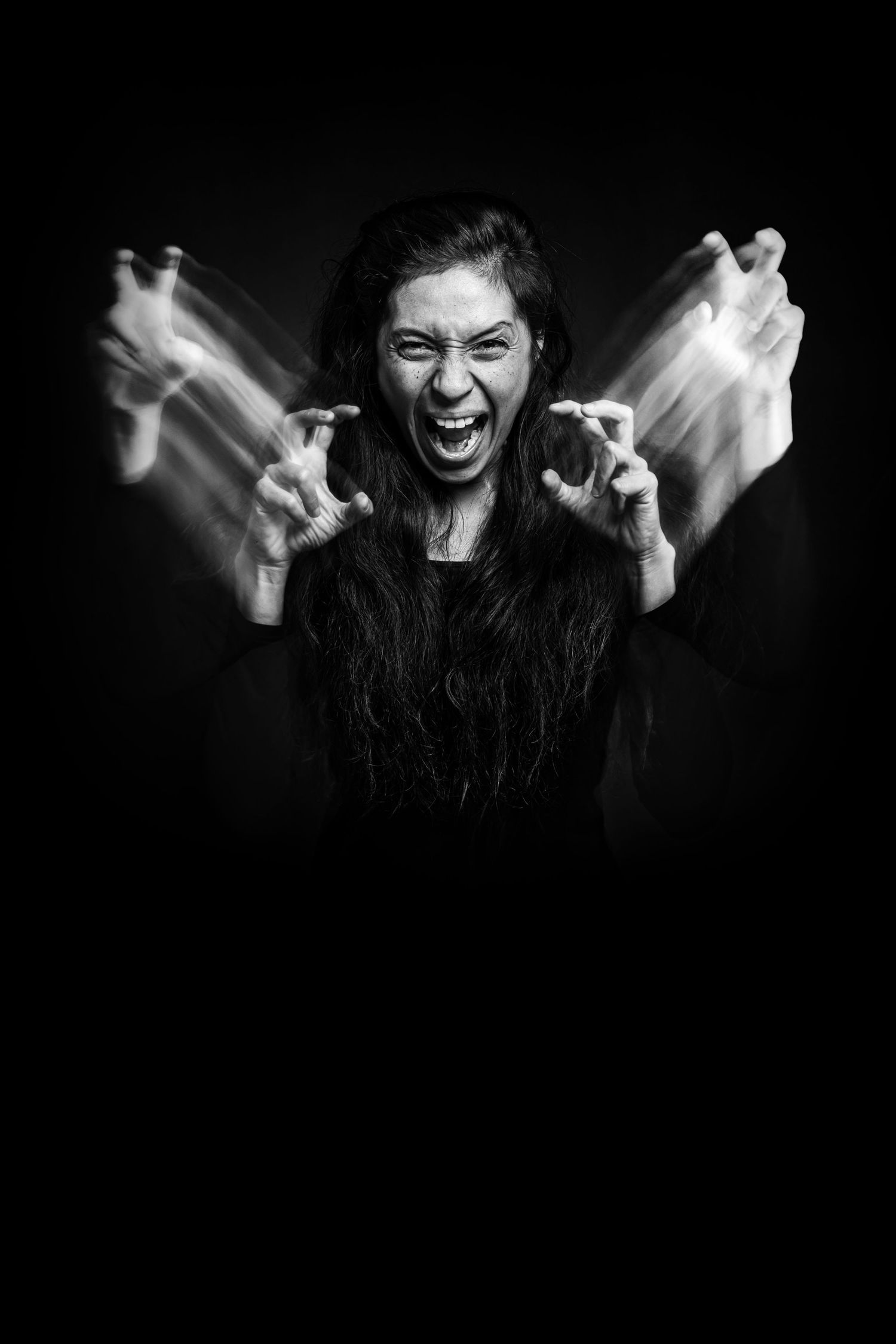Photographie artistique Langue des signes Les Mots du Silence LSF Sourd deaf Talent 
Photographe Portraitiste de France en Charente-Maritime