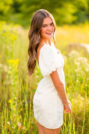 Mankato MN and Southern Minnesota senior photographer for senior pictures