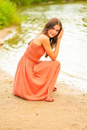 Mankato MN and Southern Minnesota senior photographer for senior pictures
