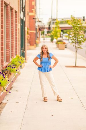 Mankato MN and Southern Minnesota senior photographer for senior pictures