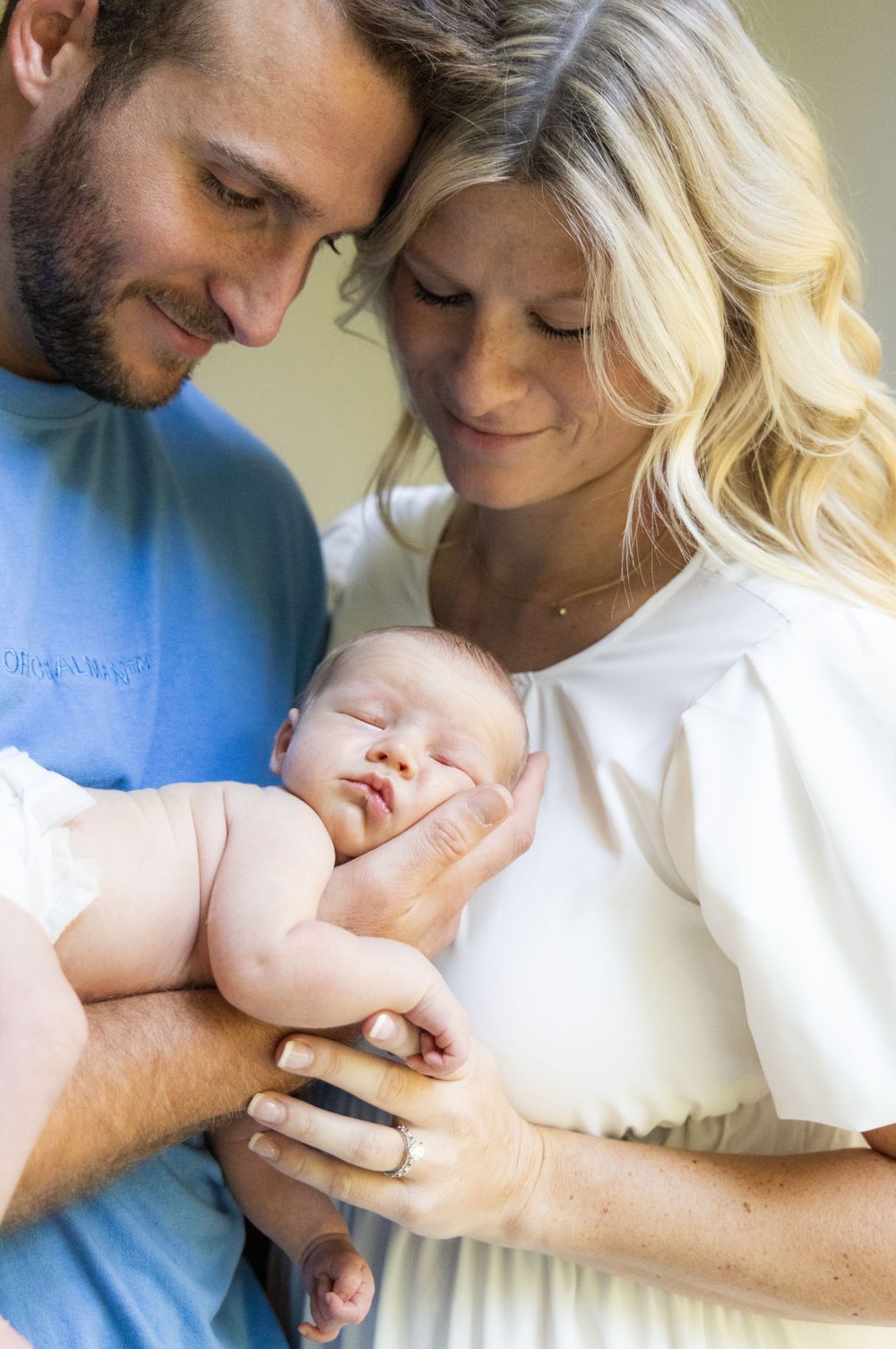 Meg Huenink Photography Milwaukee Wisconsin Wedding Photographer New Borns meghuenink.com