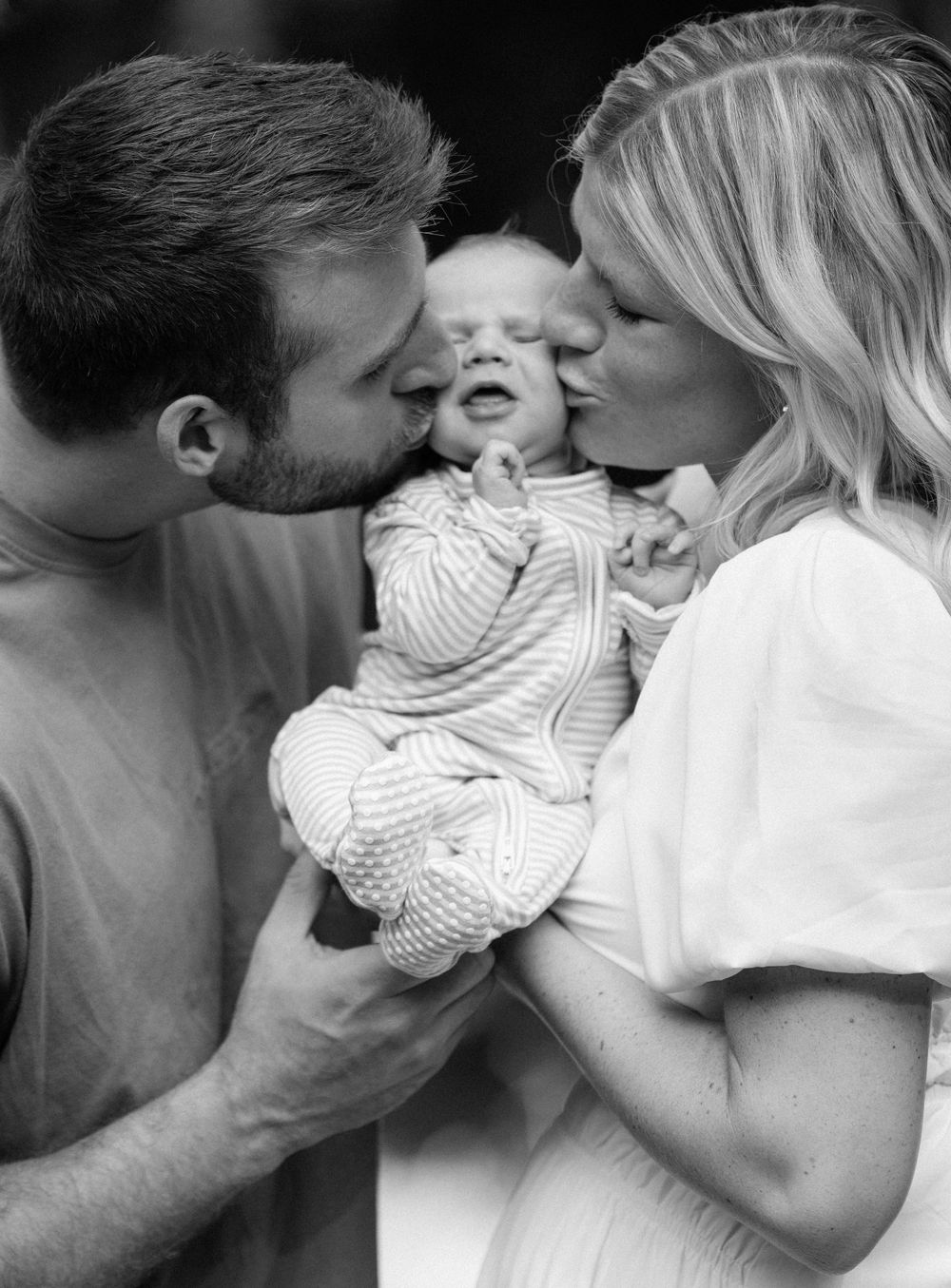 Meg Huenink Photography Milwaukee Wisconsin Wedding Photographer New Borns meghuenink.com