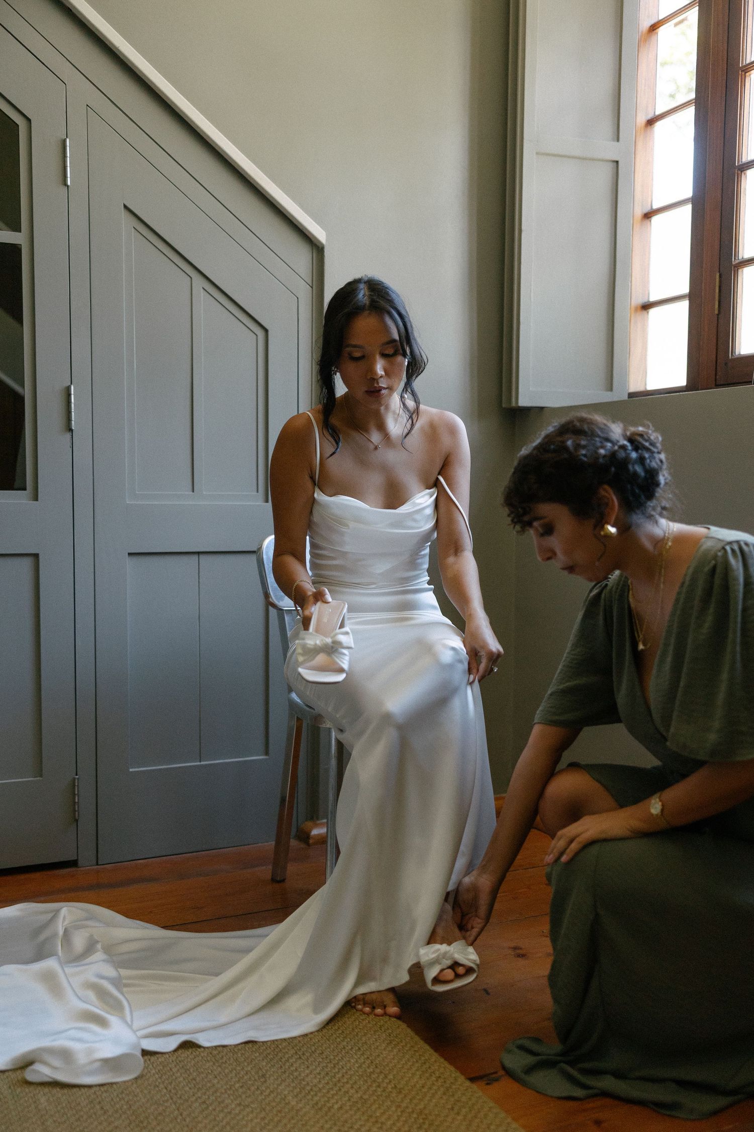 Allert and Lauren at Babylonstoren, documentary wedding photos capturing authentic celebrations.