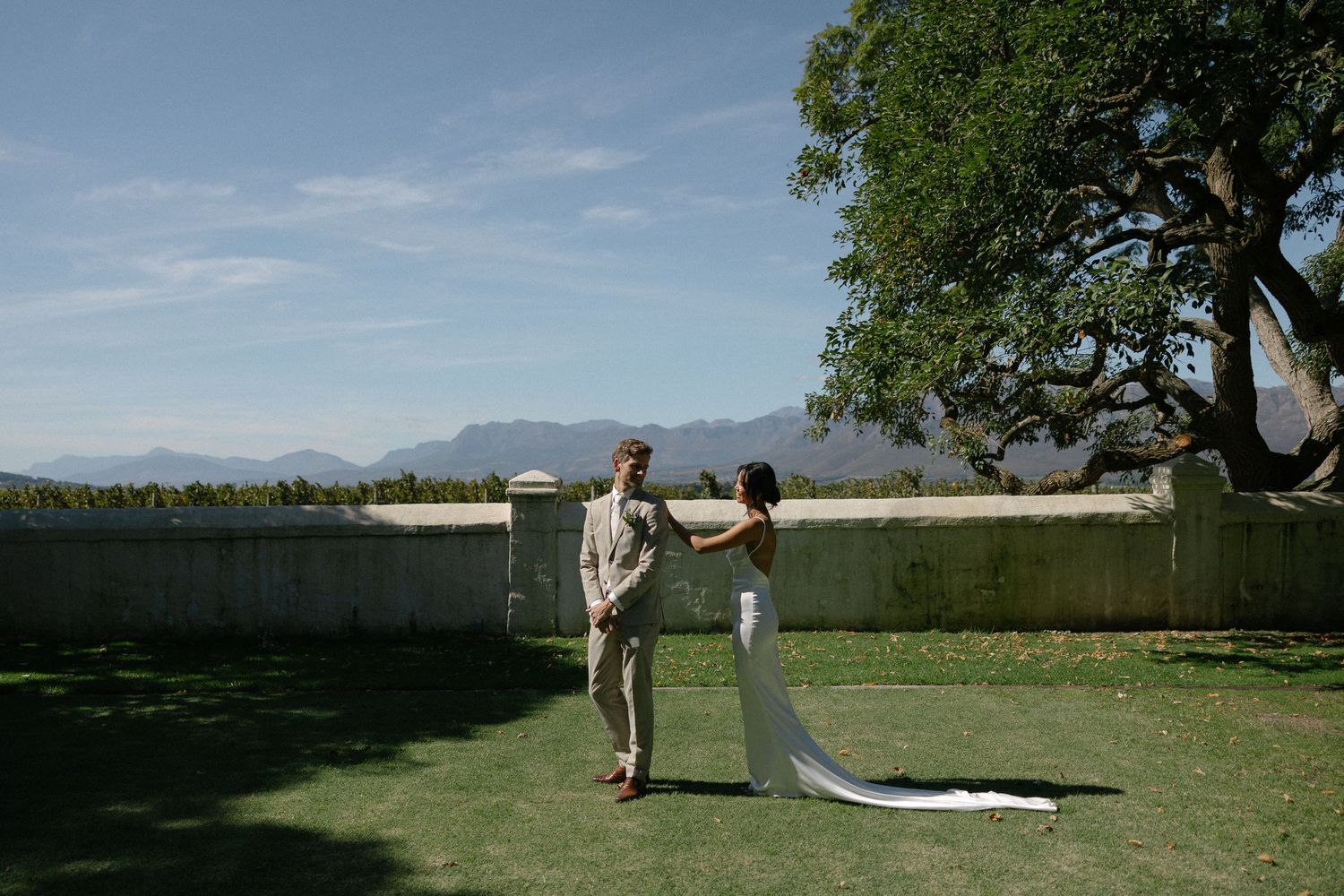 Allert and Lauren at Babylonstoren, documentary wedding photos capturing authentic celebrations.
