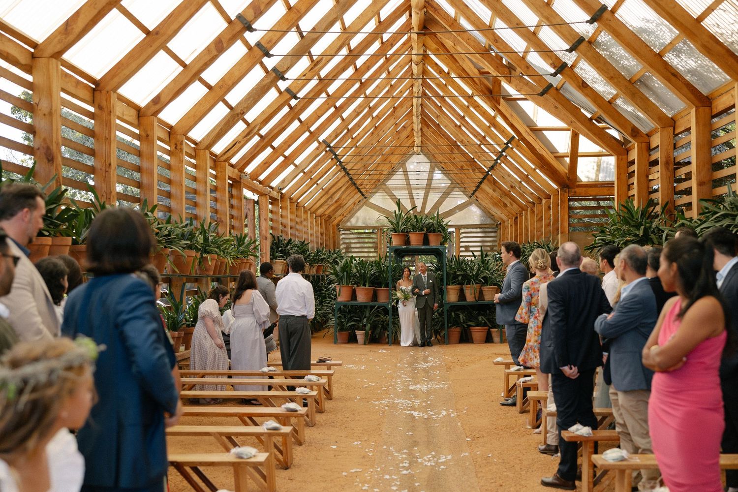 Allert and Lauren at Babylonstoren, documentary wedding photos capturing authentic celebrations.