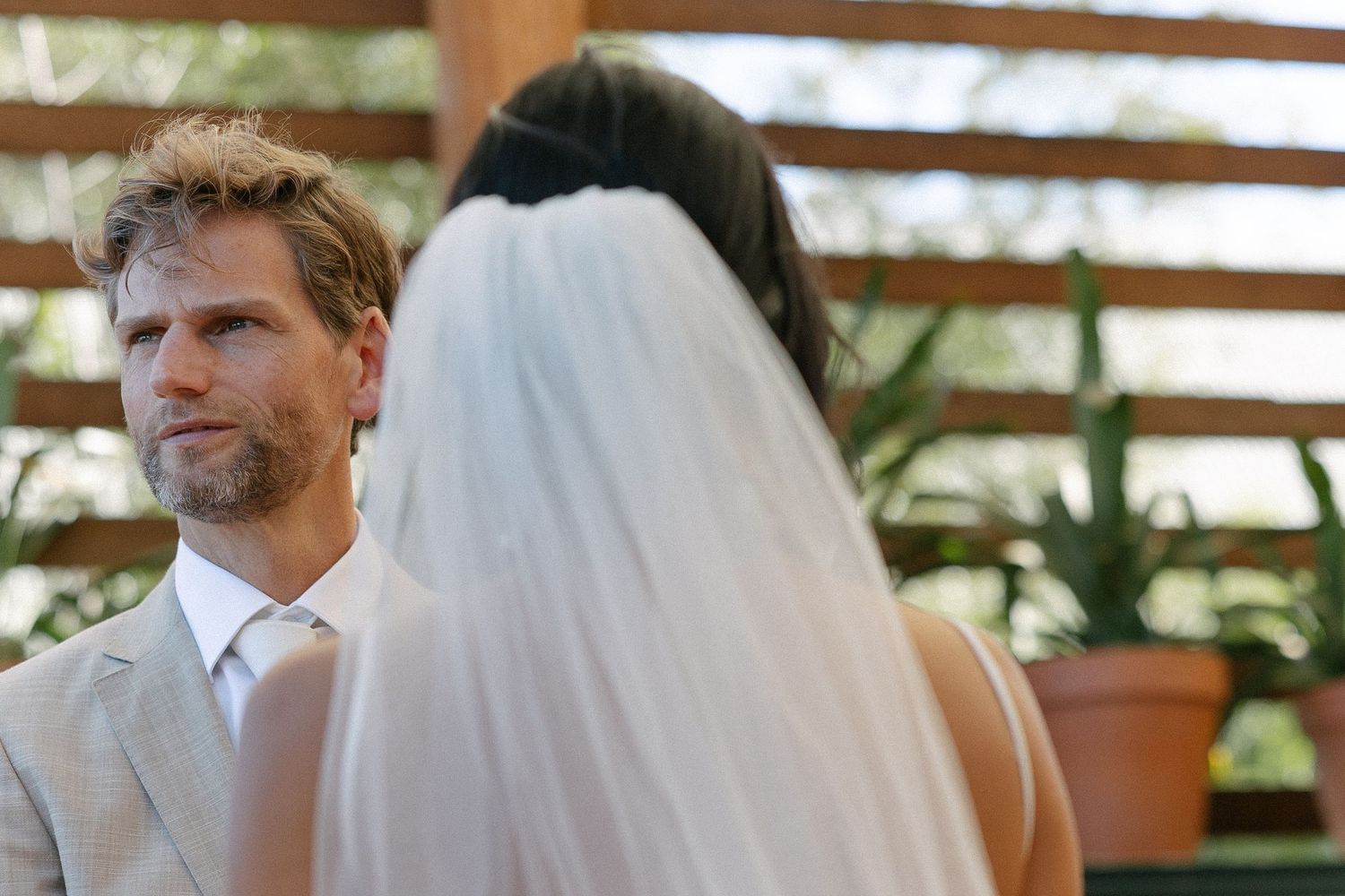 Allert and Lauren at Babylonstoren, documentary wedding photos capturing authentic celebrations.