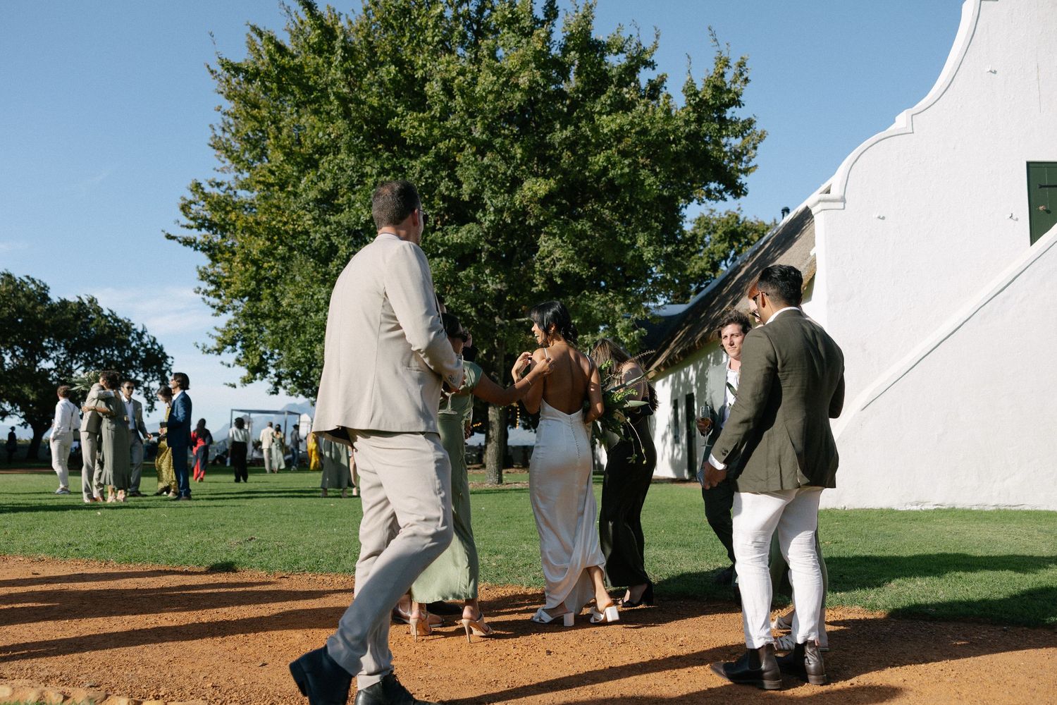Allert and Lauren at Babylonstoren, documentary wedding photos capturing authentic celebrations.