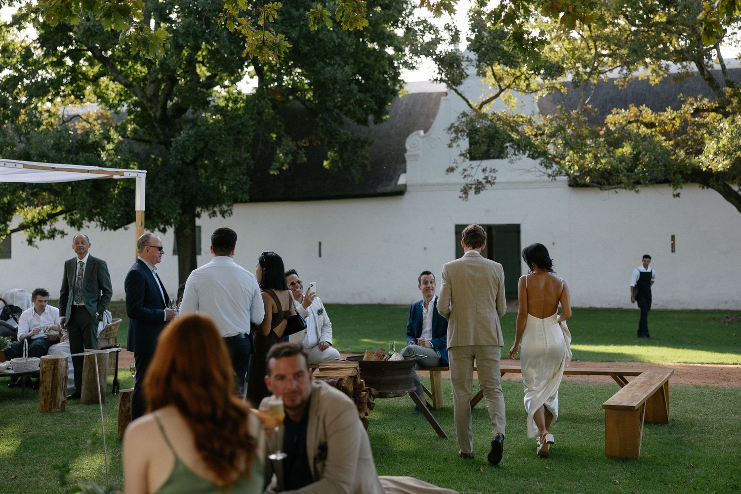 Allert and Lauren at Babylonstoren, documentary wedding photos capturing authentic celebrations.