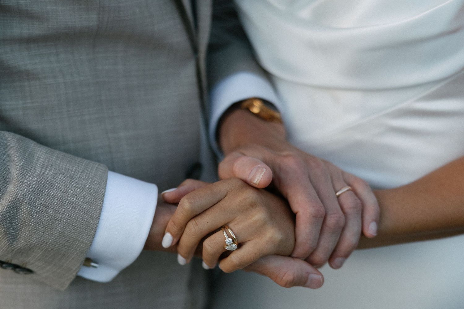 Allert and Lauren at Babylonstoren, documentary wedding photos capturing authentic celebrations.