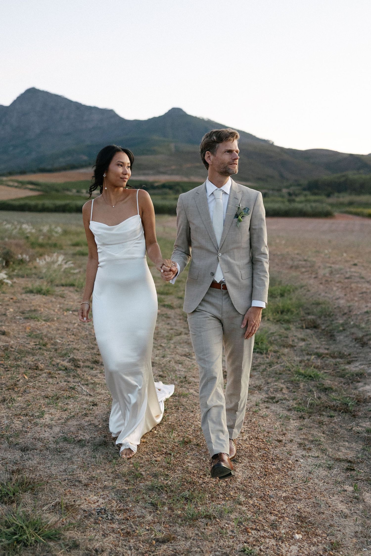 Allert and Lauren at Babylonstoren, documentary wedding photos capturing authentic celebrations.