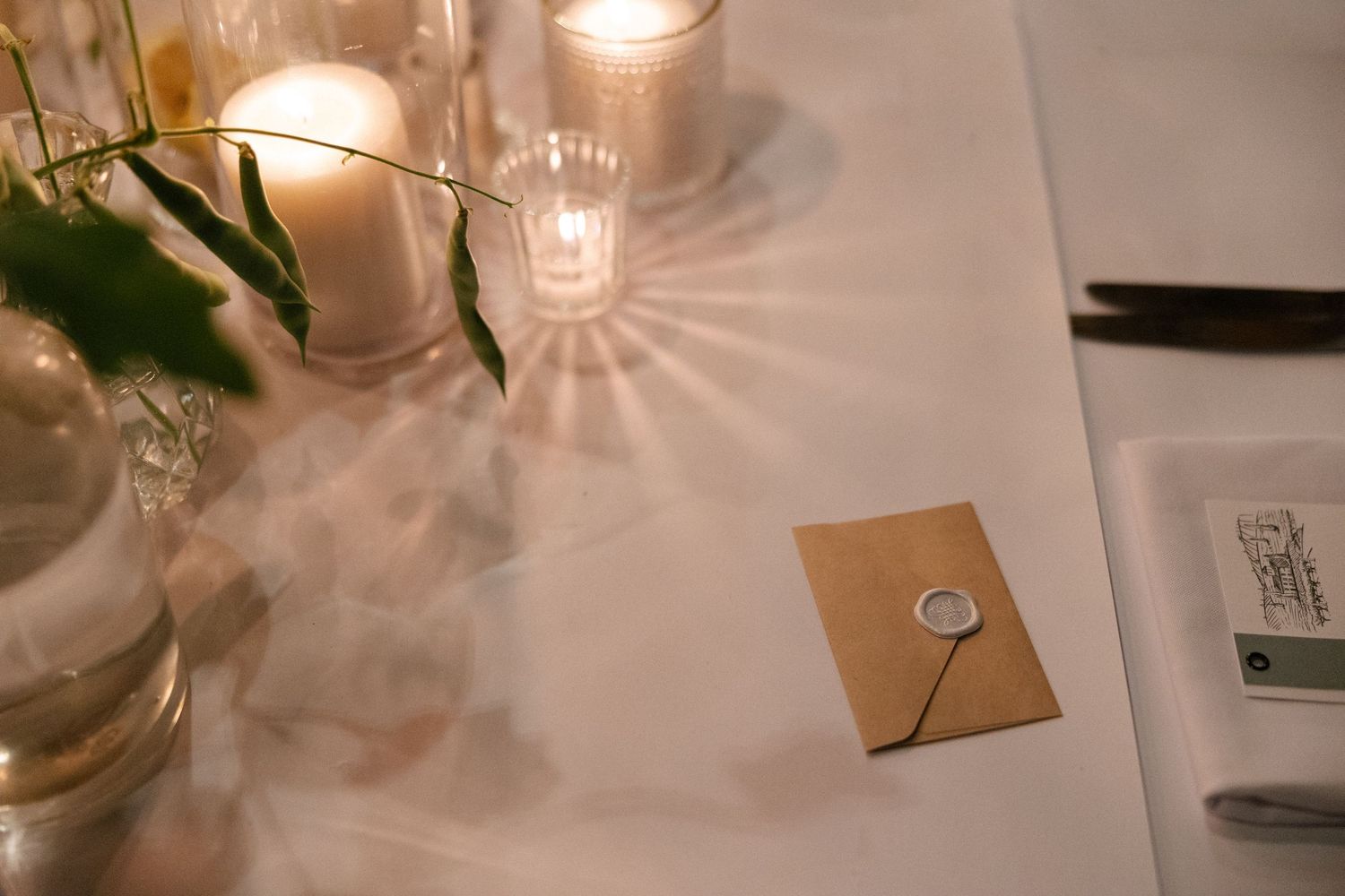 Allert and Lauren at Babylonstoren, documentary wedding photos capturing authentic celebrations.