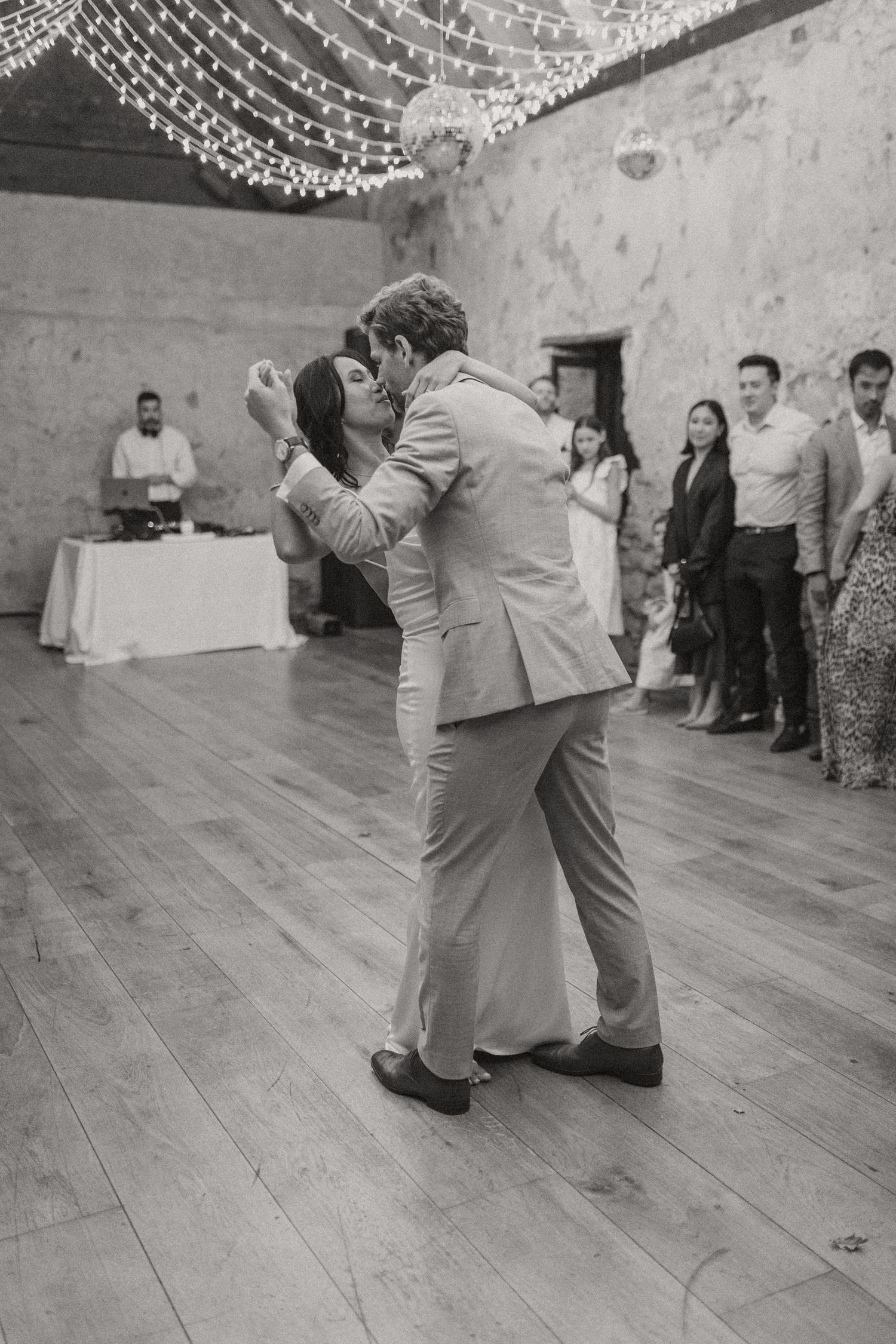 Allert and Lauren at Babylonstoren, documentary wedding photos capturing authentic celebrations.
