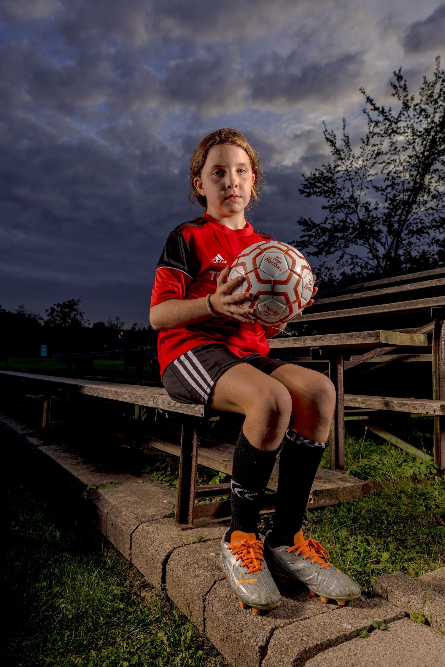 Grimsby Girls Soccer player posing for an outdoor portrait in Grimsby Niagara
