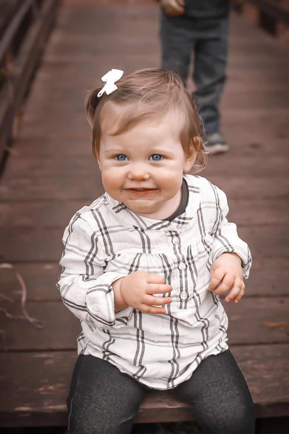 Family Portrait
Professional Photographer Janesville Wisconsin
outdoors
natural light photography