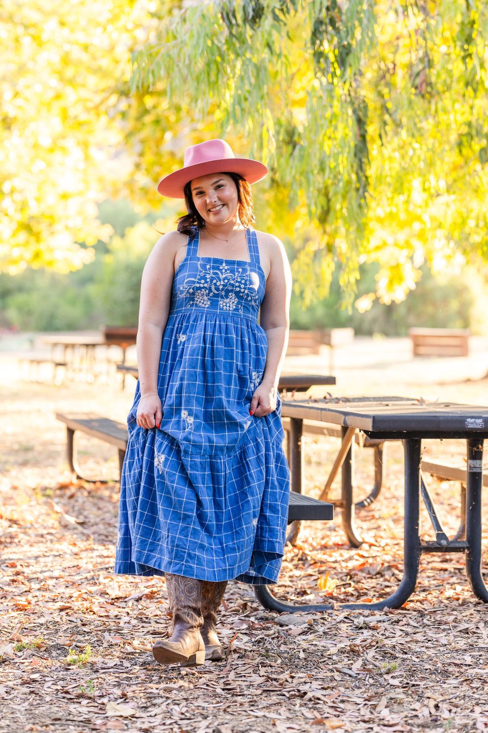 Easy family photos, Simi Valley family photographer, Fun outdoor photographer, Seasonal photographer, Photographers near me