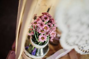 Fotograf za vencanje Nemacka 
Wedding photographer in church on the wedding day Traunreut Germany
Wedding ceremony details flowers