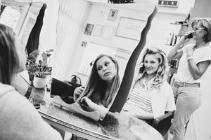 Fotograf za vencanje Nemacka 
Wedding photographer in church on the wedding day Traunreut Germany
Godmother in hair salon doing makeup