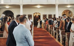 Fotograf za vencanje u crkvi Nemacka 
Wedding photographer in church on the wedding day Traunreut Germany
Bride and groom church atmosphere