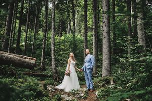 Fotograf za vencanje
Wedding photo session Zauberwald Germany
Couple in Alps forest 
Bride and groom
Wedding photographer