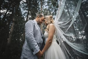Fotograf za vencanje
Wedding photo session Zauberwald Germany
Couple in Alps forest 
Bride and groom
Wedding photographer