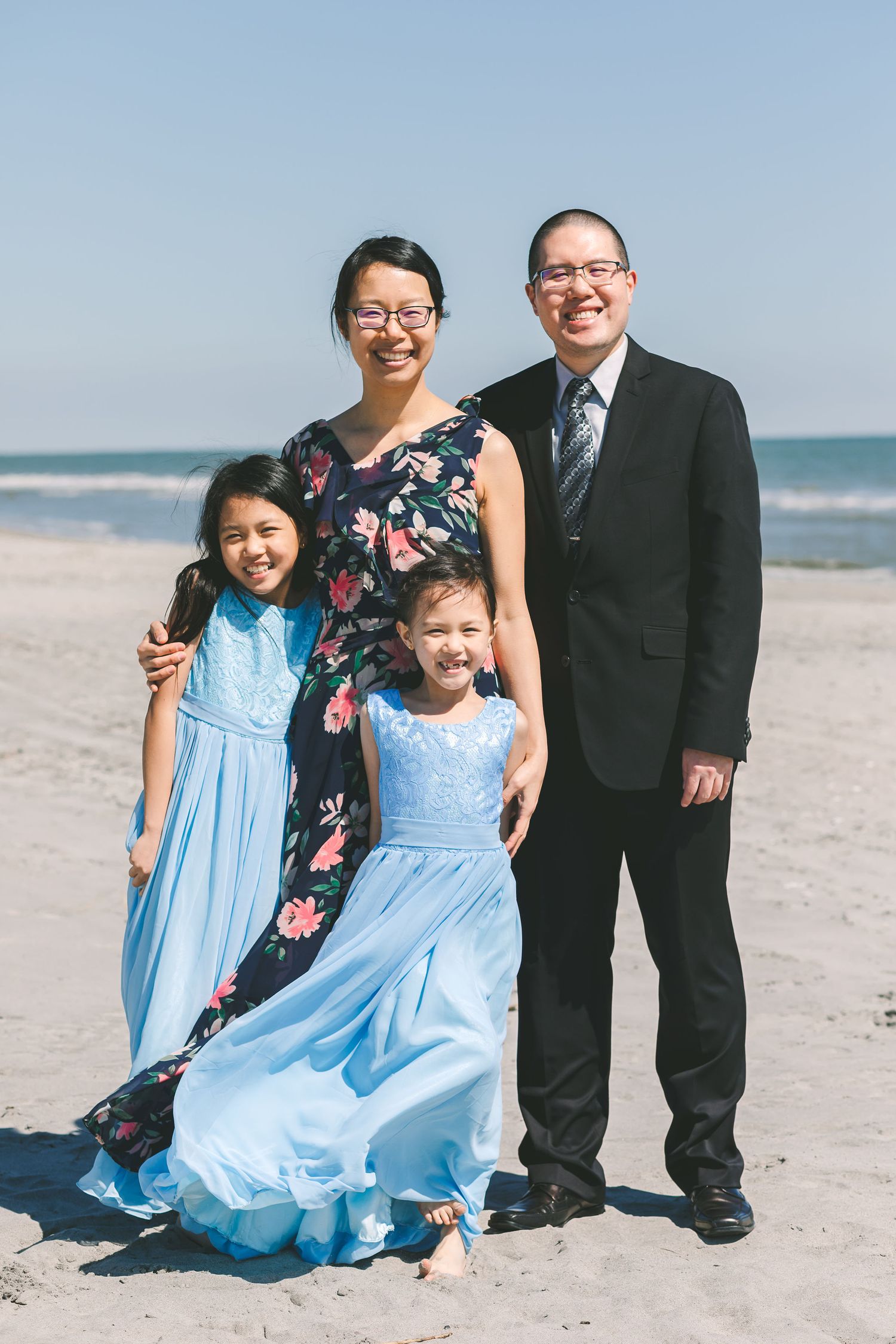 Photo of Ling Ling and her family.
