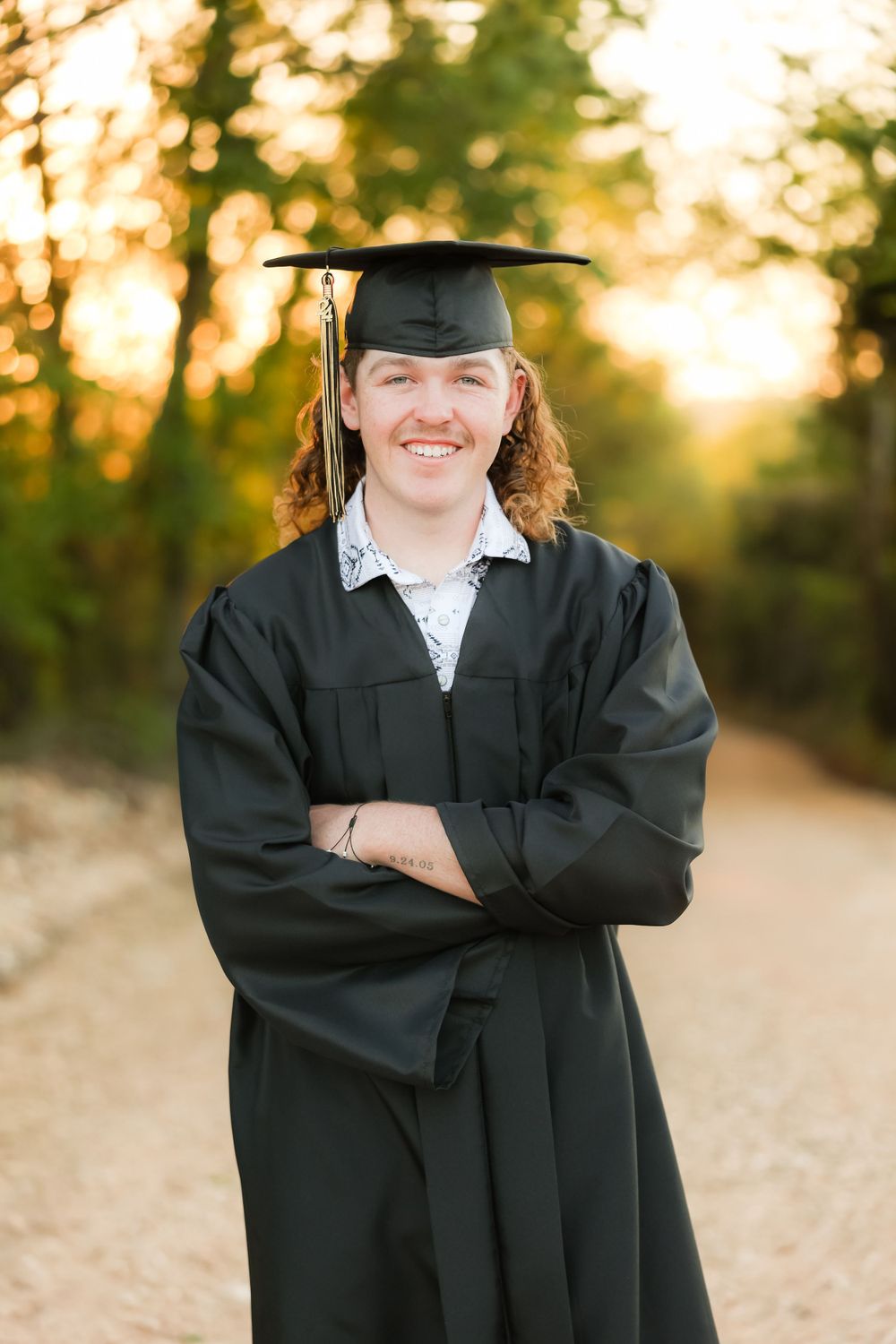Outdoor High School Senior Photos with Ariane Marie Photography in Northwest Arkansas