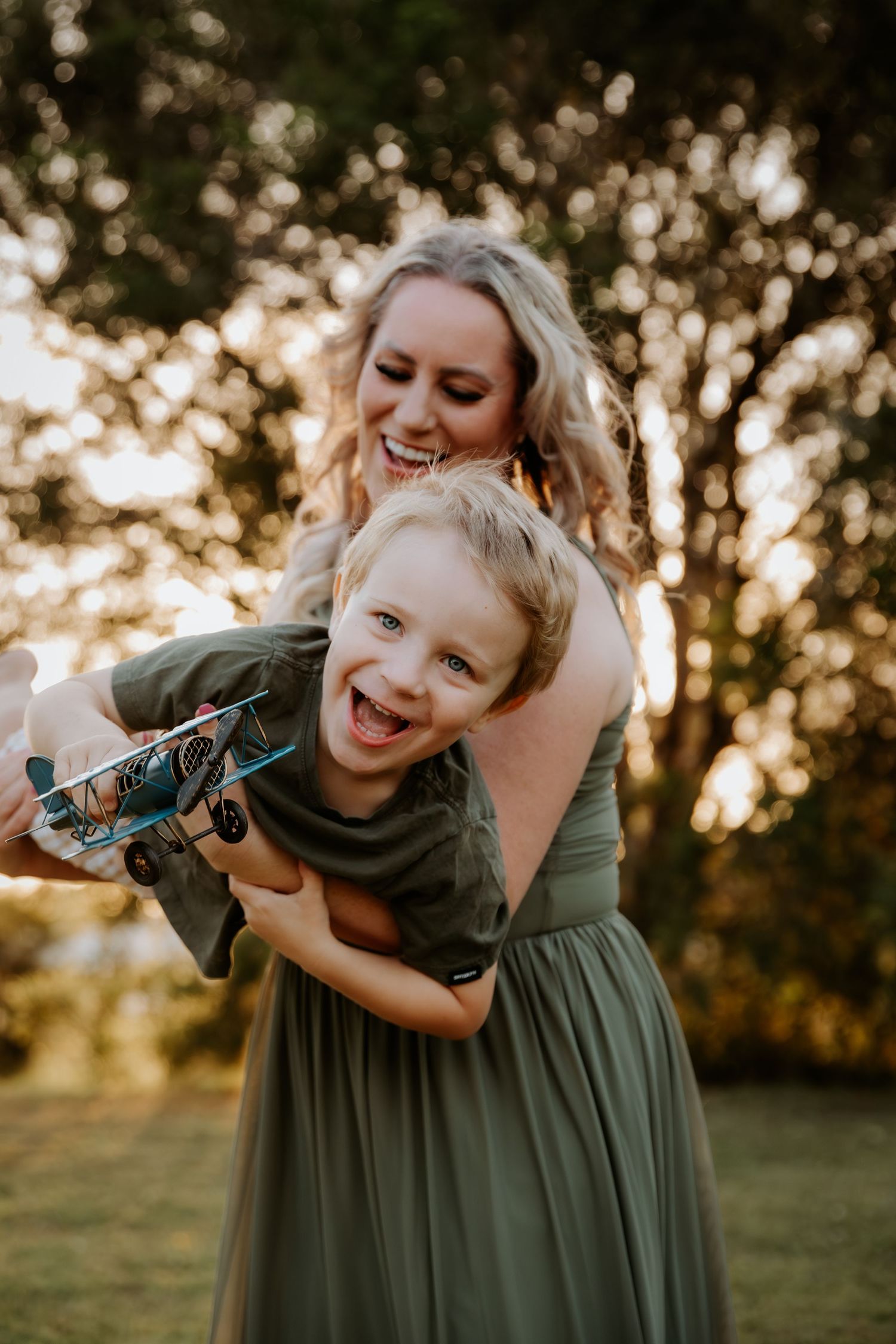 the joan collective photography photographer wedding family maternity photoshoot photo Brisbane Ipswich Queensland