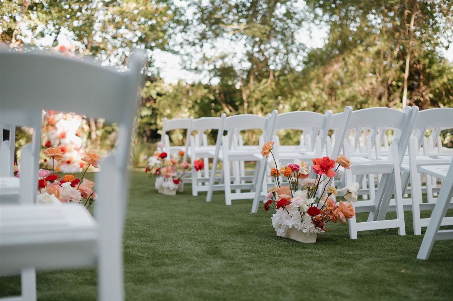 Intimate wedding ceremony at The Juliana in Houston Heights