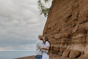 Blomidon Provincial Park Annapolis Valley Engagement Session - Nova Scotia Photographer, Charlotte Buckle Photography