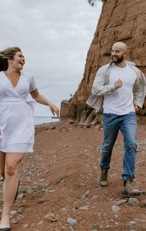 Blomidon Provincial Park Annapolis Valley Engagement Session - Nova Scotia Photographer, Charlotte Buckle Photography