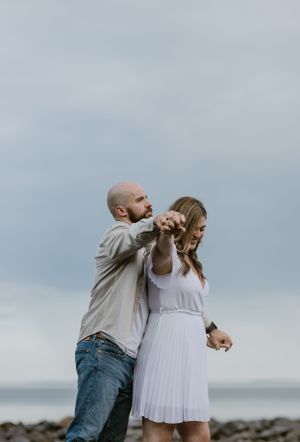 Blomidon Provincial Park Annapolis Valley Engagement Session - Nova Scotia Photographer, Charlotte Buckle Photography