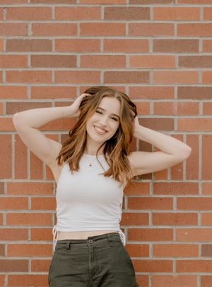 downtown senior portraits