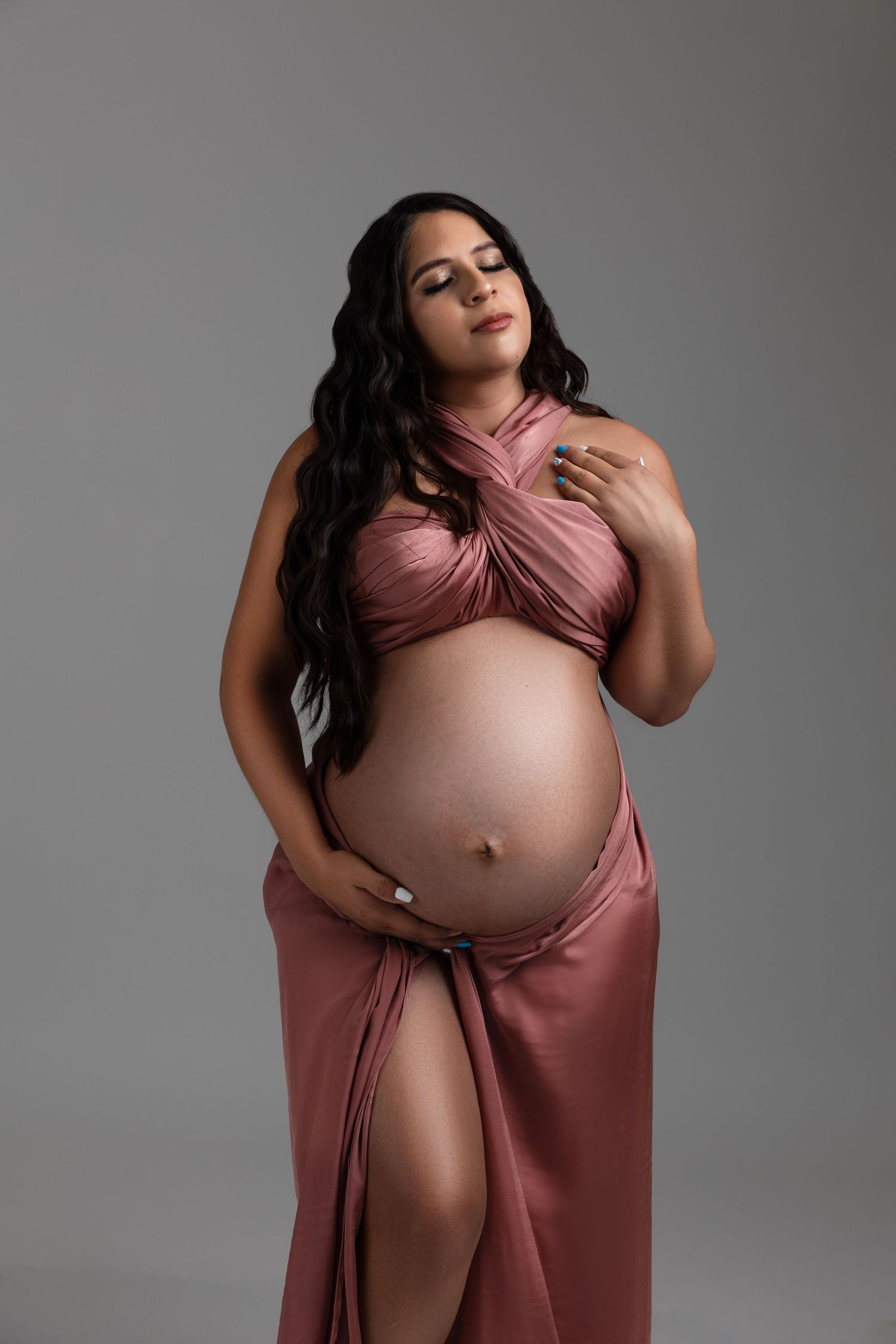 pink scarf maternity