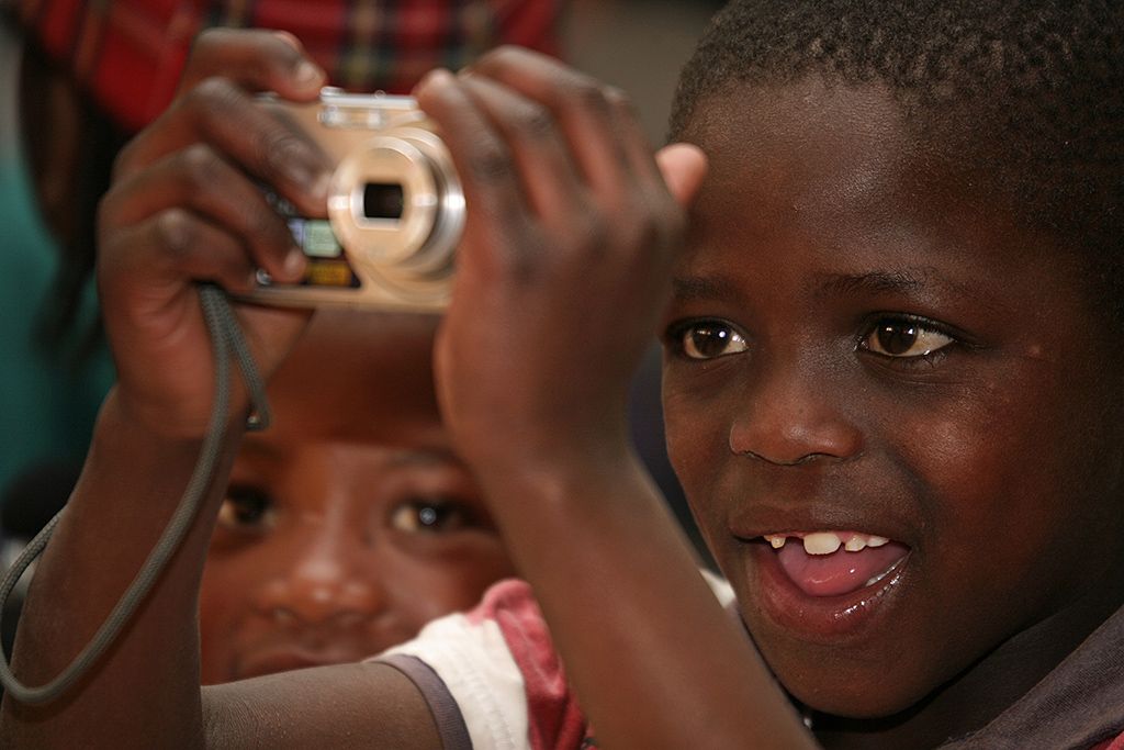 Getpix Photography - young photographer in training